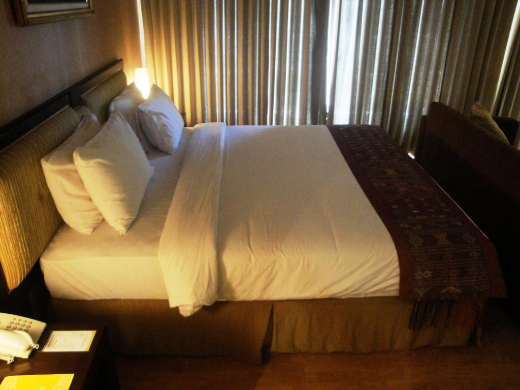 苏丹拉贾​​酒店，会展娱乐 美娜多 客房 照片
